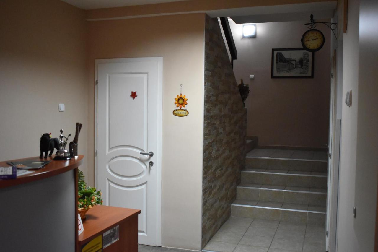 Guest House Kozle 스코페 외부 사진