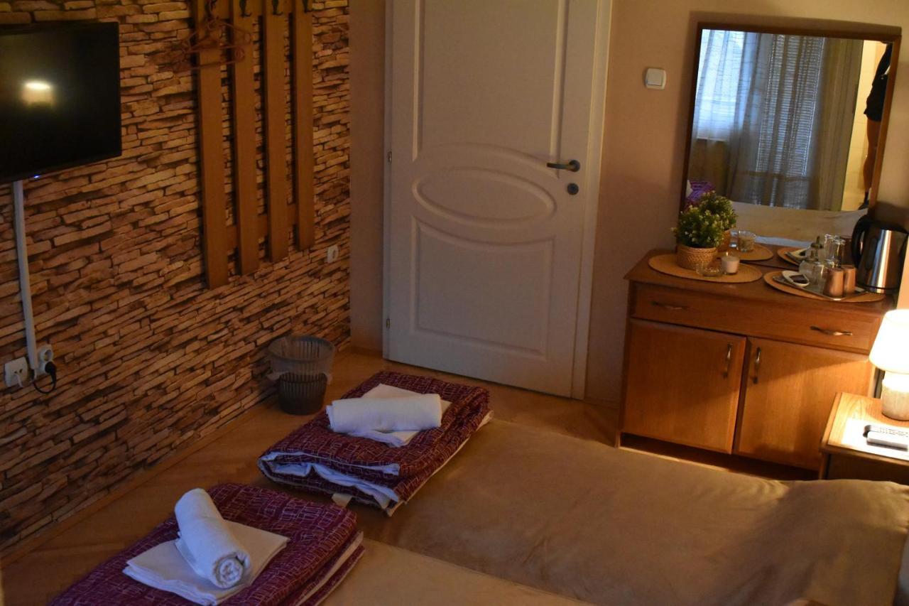 Guest House Kozle 스코페 외부 사진