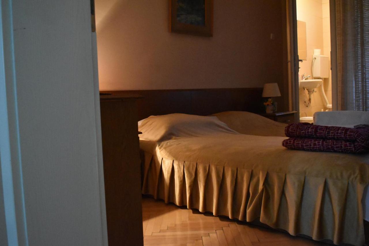 Guest House Kozle 스코페 외부 사진